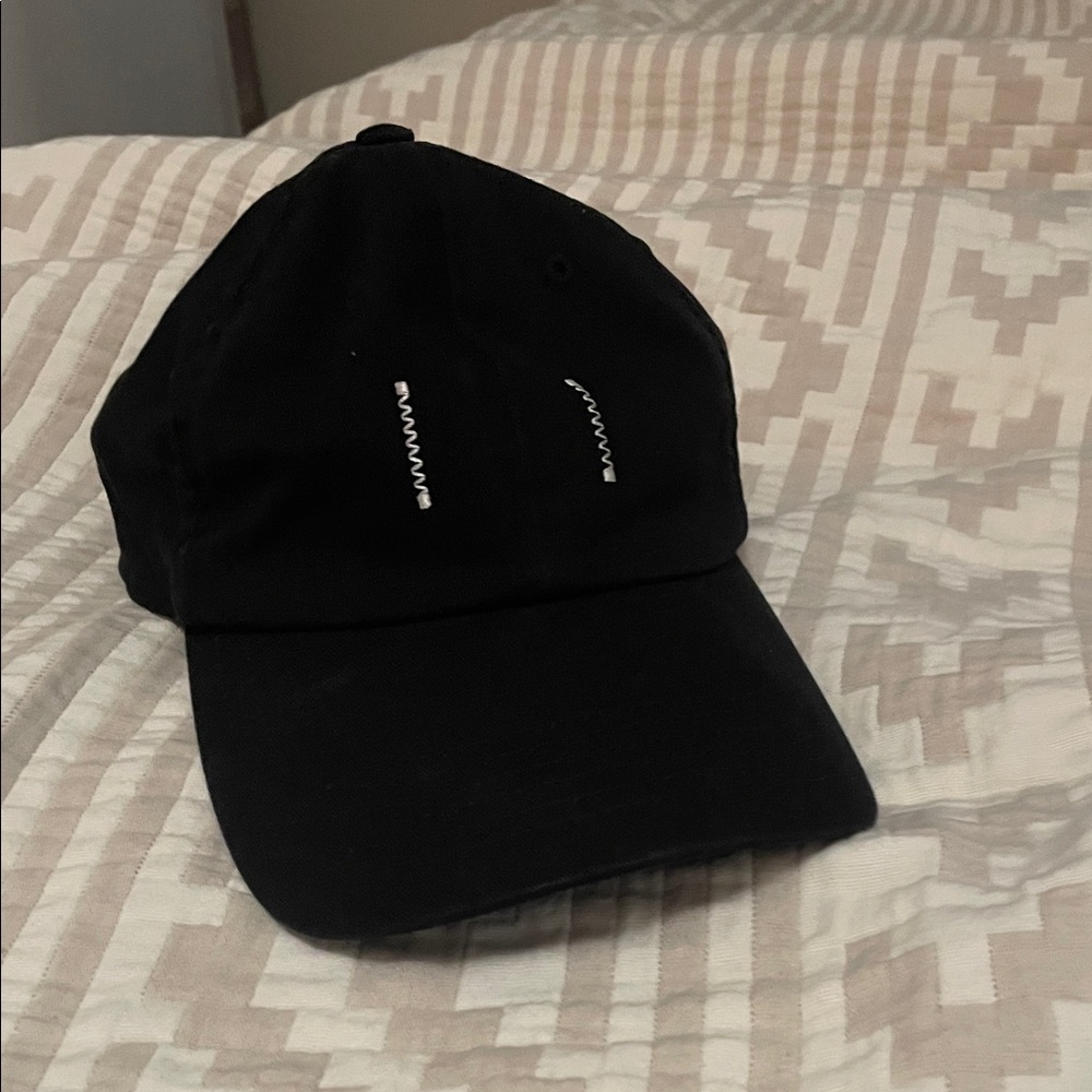 Reigning Champ Black Cap
